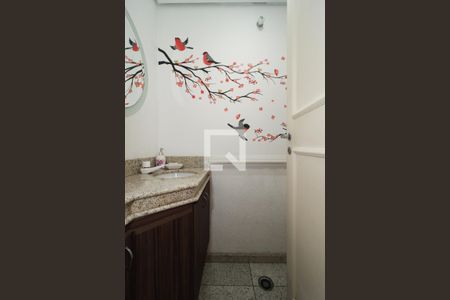 Apartamento à venda com 200m², 4 quartos e 3 vagas Apartamento à venda com 200m², 4 quartos e 3 vagasLavabo