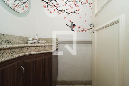 Apartamento à venda com 200m², 4 quartos e 3 vagas Apartamento à venda com 200m², 4 quartos e 3 vagasLavabo