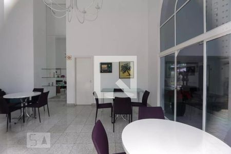 Apartamento à venda com 200m², 4 quartos e 3 vagas Apartamento à venda com 200m², 4 quartos e 3 vagasÁrea comum - Salão de festas