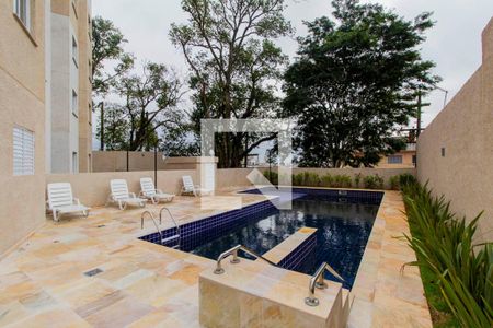 Apartamento à venda com 36m², 2 quartos e sem vagaÁrea Comum - Piscina