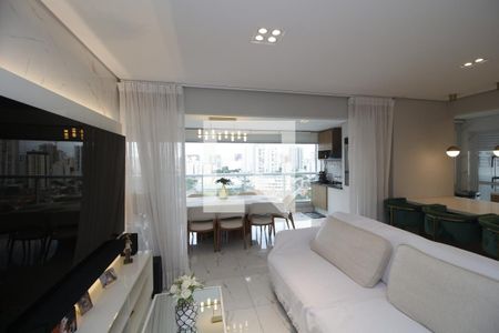 Sala de TV de apartamento à venda com 3 quartos, 148m² em Tatuapé, São Paulo