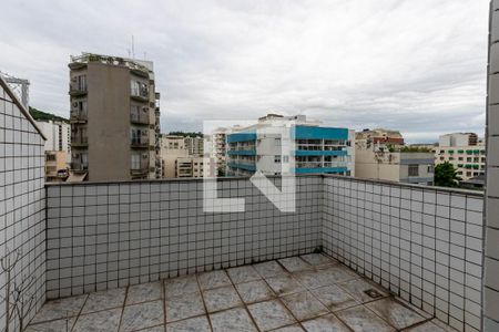Apartamento à venda com 127m², 4 quartos e 2 vagasVaranda Quarto 3 segundo andar