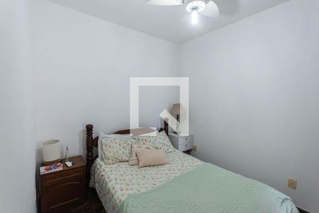 Apartamento à venda com 127m², 4 quartos e 2 vagasQuarto 3 segundo andar