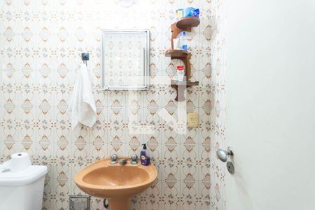 Apartamento à venda com 127m², 4 quartos e 2 vagasBanheiro 1