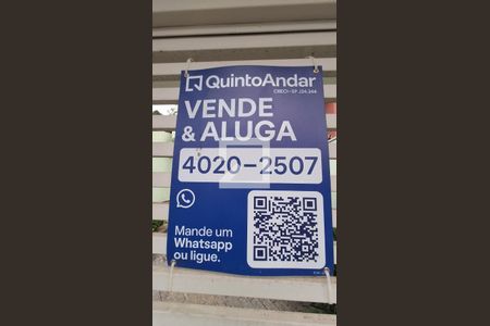 Casa à venda com 250m², 3 quartos e 4 vagasPlaca