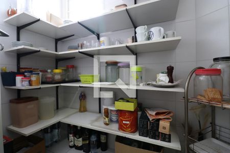 Casa à venda com 250m², 3 quartos e 4 vagasDespensa