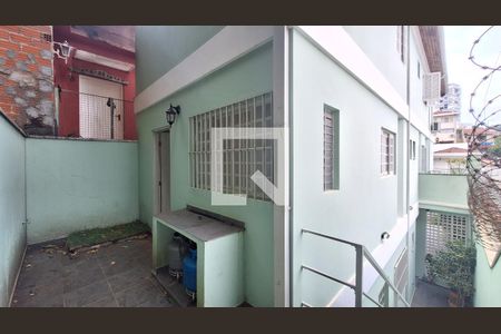 Casa à venda com 250m², 3 quartos e 4 vagasQuintal