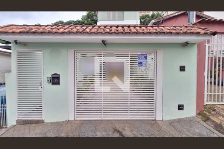 Casa à venda com 250m², 3 quartos e 4 vagasFachada