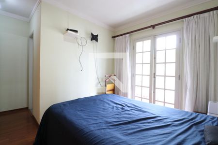 Casa à venda com 250m², 3 quartos e 4 vagasSuíte 2