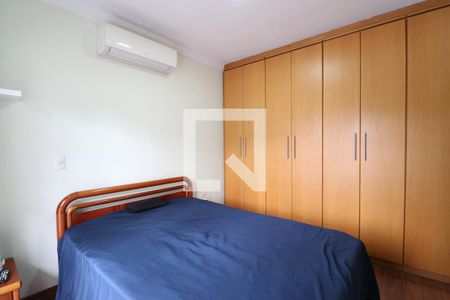 Casa à venda com 250m², 3 quartos e 4 vagasSuíte 2