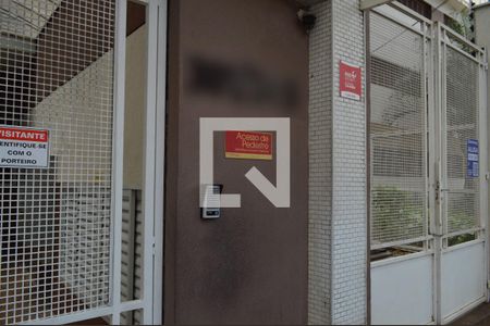 Studio para alugar com 47m², 2 quartos e 1 vagaFachada + Plaquinha