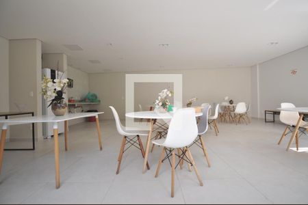 Apartamento para alugar com 40m², 2 quartos e 1 vagaÁrea comum - Salão de festas