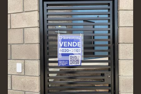 Casa à venda com 105m², 3 quartos e 2 vagasPlaquinha instalada