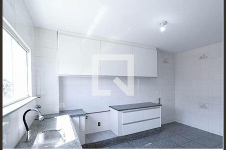 Apartamento à venda com 168m², 4 quartos e 2 vagasCozinha
