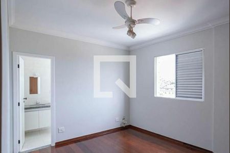 Apartamento à venda com 168m², 4 quartos e 2 vagasQuarto 4