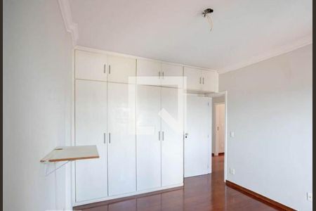 Apartamento à venda com 168m², 4 quartos e 2 vagasQuarto