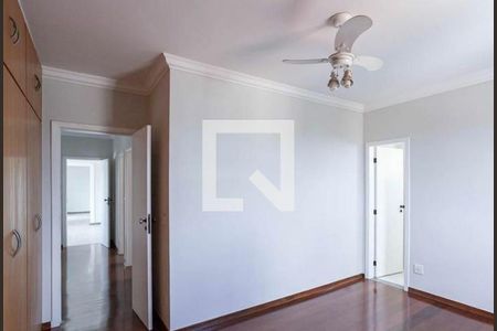 Apartamento à venda com 168m², 4 quartos e 2 vagasQuarto 4