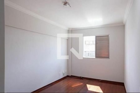 Apartamento à venda com 168m², 4 quartos e 2 vagasQuarto