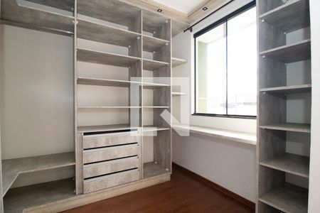 Casa para alugar com 70m², 2 quartos e 2 vagasCloset