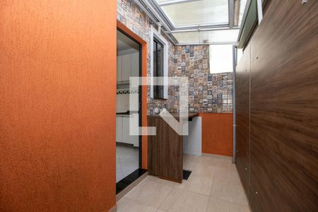 Casa para alugar com 70m², 2 quartos e 2 vagasÁrea de Serviço