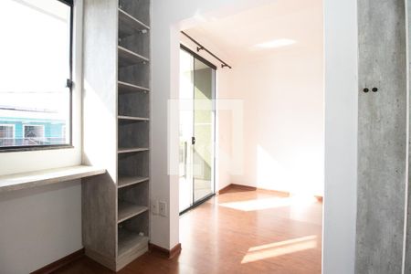 Casa para alugar com 70m², 2 quartos e 2 vagasCloset