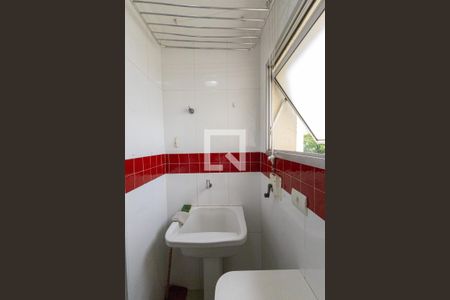 Apartamento à venda com 72m², 3 quartos e 2 vagas Apartamento à venda com 72m², 3 quartos e 2 vagasÁrea de Serviço