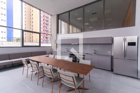 Studio à venda com 25m², 1 quarto e sem vaga Studio à venda com 25m², 1 quarto e sem vagaÁrea comum - Salão de festas