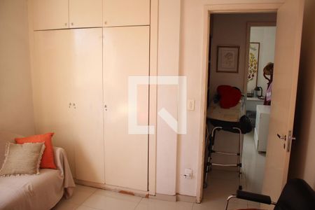 Apartamento à venda com 96m², 3 quartos e 1 vagaQuarto de Serviço