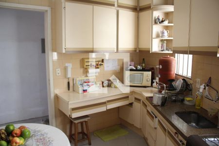 Apartamento à venda com 96m², 3 quartos e 1 vagaCozinha