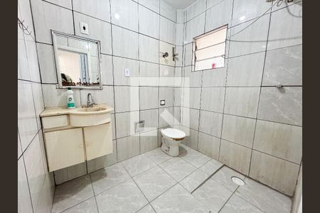 Casa para alugar com 65m², 1 quarto e 1 vaga Casa para alugar com 65m², 1 quarto e 1 vagaBanheiro