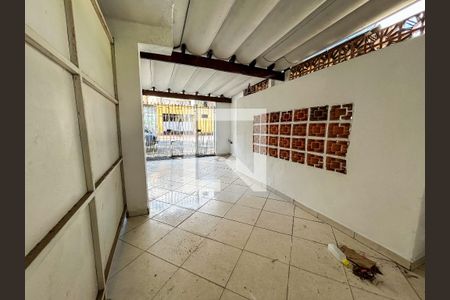 Casa para alugar com 65m², 1 quarto e 1 vaga Casa para alugar com 65m², 1 quarto e 1 vagaGaragem