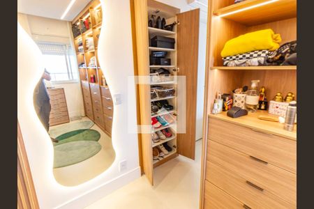 Apartamento à venda com 75m², 1 quarto e 1 vagaCloset da suíte