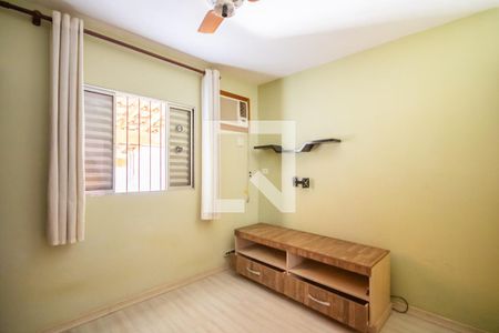 Casa à venda com 168m², 3 quartos e 2 vagasQuarto 3