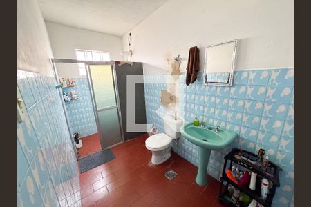 Casa à venda com 366m², 6 quartos e 2 vagas Casa à venda com 366m², 6 quartos e 2 vagasBanheiro