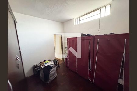 Quarto 2 de casa à venda com 6 quartos, 366m² em Glória, Belo Horizonte
