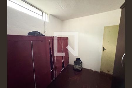 Quarto 2 de casa à venda com 6 quartos, 366m² em Glória, Belo Horizonte