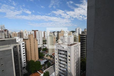 Apartamento à venda com 180m², 3 quartos e 1 vagaBanheiro de serviço - Vista