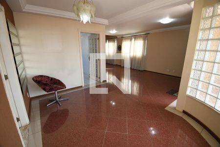 Sala de apartamento à venda com 3 quartos, 180m² em Centro, Campinas