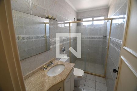 Apartamento à venda com 180m², 3 quartos e 1 vagaBanheiro 2