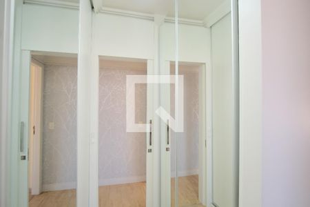 Apartamento à venda com 145m², 3 quartos e 2 vagasCloset da suíte 2