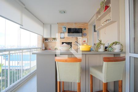 Apartamento à venda com 145m², 3 quartos e 2 vagasVaranda