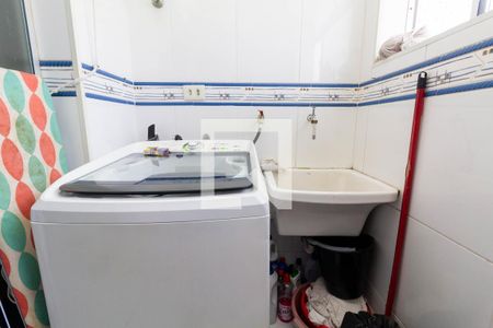 Apartamento à venda com 70m², 3 quartos e 1 vagaÁrea de Serviço