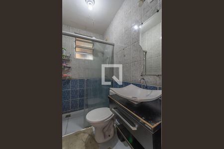 Apartamento à venda com 68m², 3 quartos e 1 vaga Apartamento à venda com 68m², 3 quartos e 1 vagaBanheiro Social