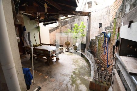 Casa à venda com 242m², 2 quartos e 2 vagasVaranda