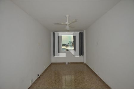 Sala de apartamento para alugar com 2 quartos, 47m² em Madureira, Rio de Janeiro