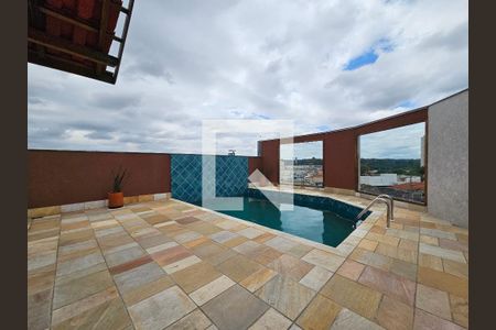 Apartamento à venda com 33m², 2 quartos e sem vagaÁrea comum