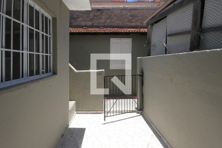 Casa para alugar com 45m², 1 quarto e sem vagaQuintal