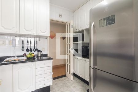 Apartamento à venda com 83m², 3 quartos e 2 vagasCozinha 