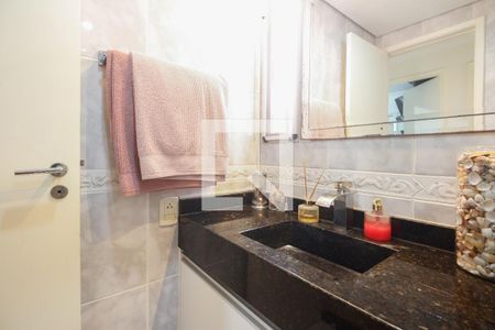 Apartamento à venda com 83m², 3 quartos e 2 vagasBanheiro Social 