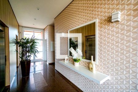 Apartamento à venda com 83m², 3 quartos e 2 vagasCondomínio - Hall 